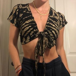 Black & Beige Tye Dye Wrap Crop Top Shirt